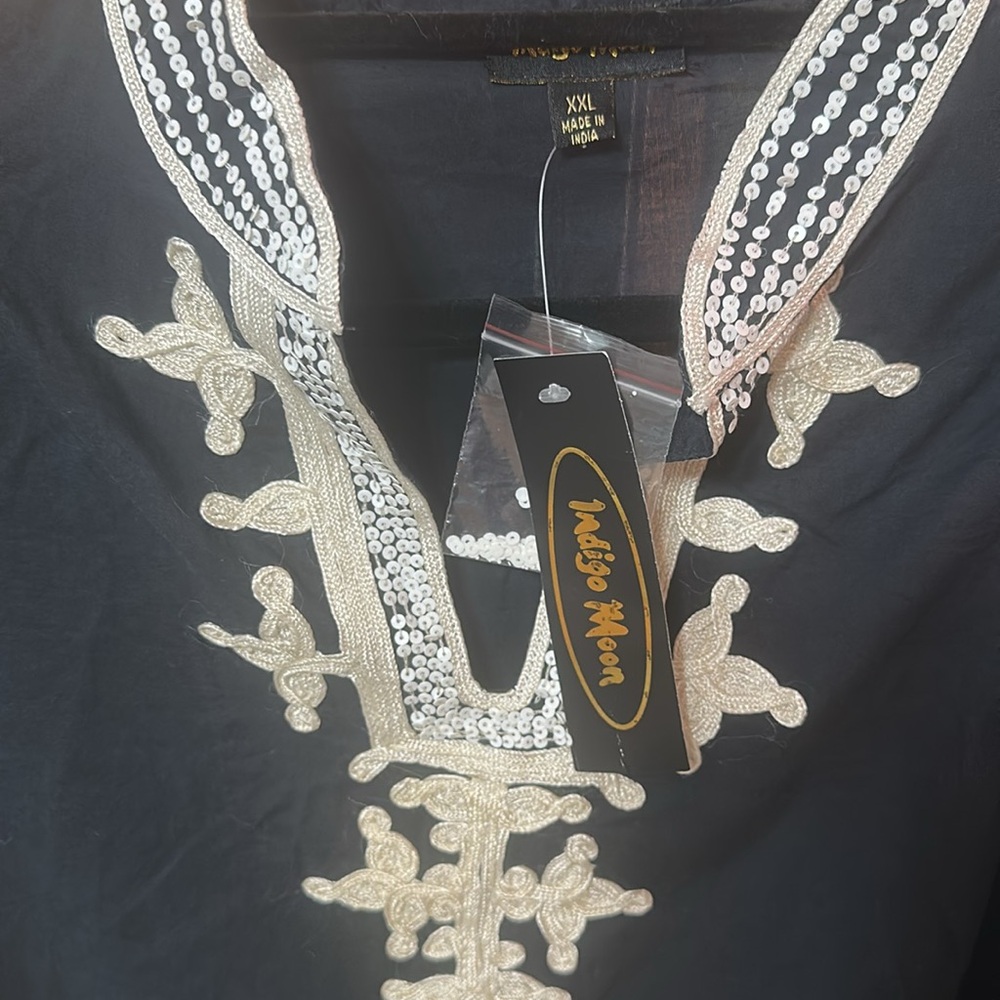 Indigo Moon  Top with Cream Embroidery and sparkles new with tag
